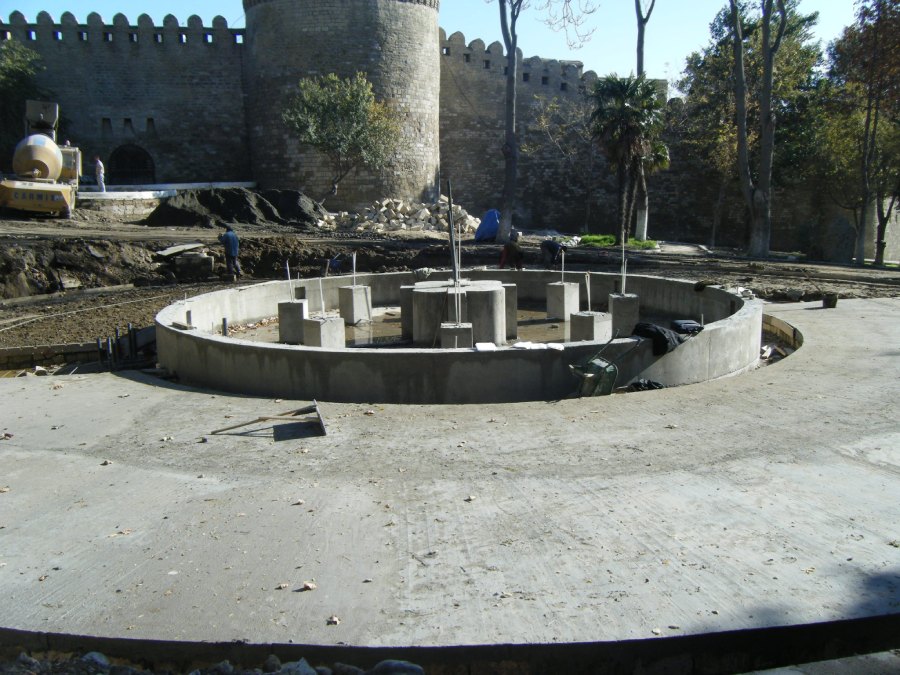 Fountain, Baku